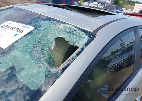 2018 Hyundai Elantra Value Edition из США, поврежденный, VIN 5NPD84LF4JH306897